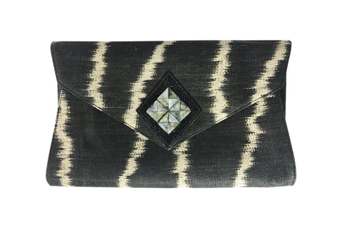 ENVELOPE CLUTCH
